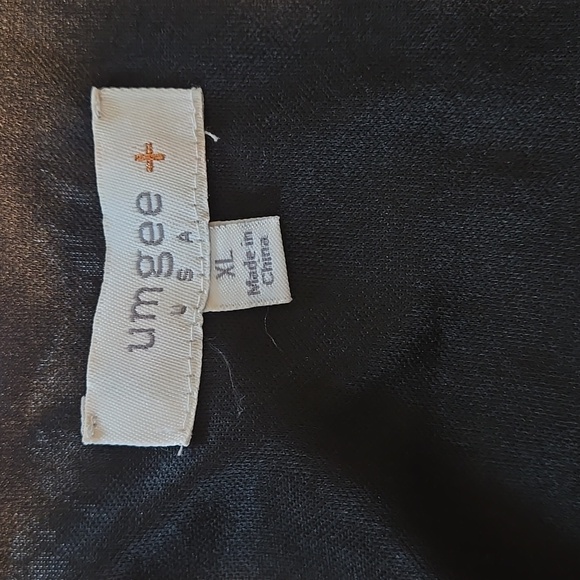 Umgee Black Eyelet Dress with Bellsleeves - Picture 3 of 4